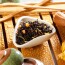 Чай черный цейлонский, кусочки ананаса, лепестки сафлора, лепестки календулы, аромат манго.